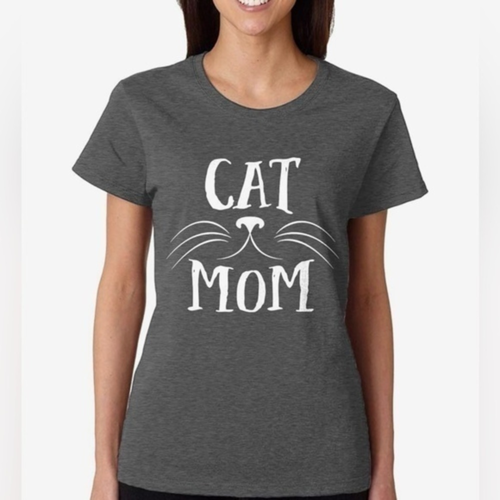 Women's Cat Mom Short Sleeve Crew Neck Graphic T-Shirt, Dark Heather Medium